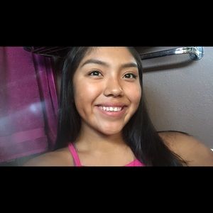 Meet your Posher, Bailey