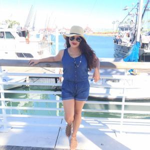 Meet your Posher, Mireya