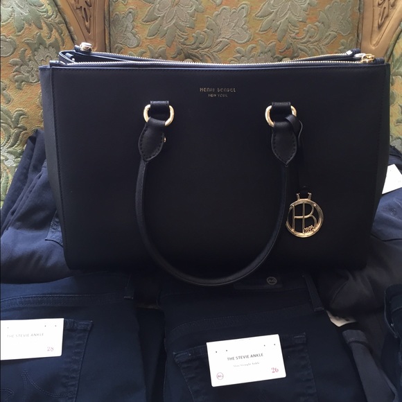 BLACK HENRI BENDEL HANDBAG 😍