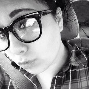 Meet your Posher, Adrianna