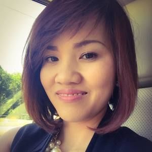 Meet your Posher, Holly