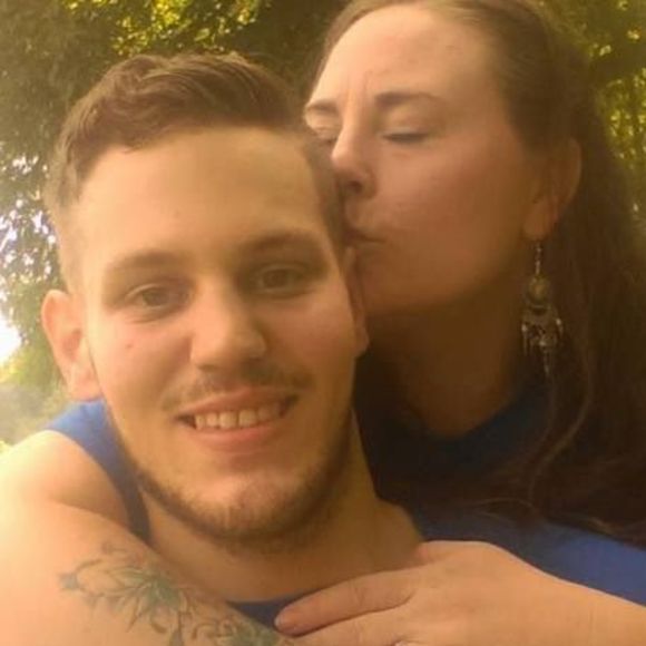 Meet your Posher, Alex - Picture 1 of 1