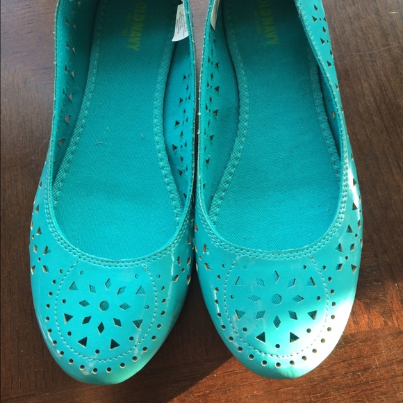 Old Navy flats