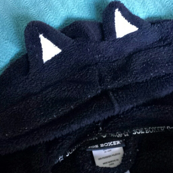 Joe boxer cat eared robe, short fuzzy