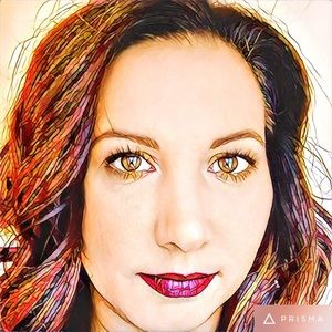 Meet your Posher, Kari