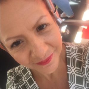 Meet your Posher, Veronica