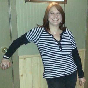 Meet your Posher, Joy