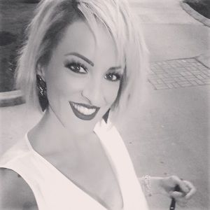 Meet your Posher, Elena