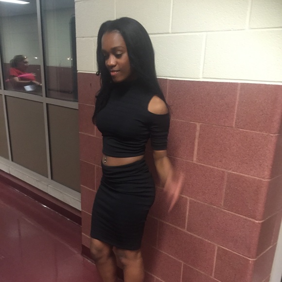 Two piece skirt and crop top