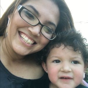 Meet your Posher, Evelyn