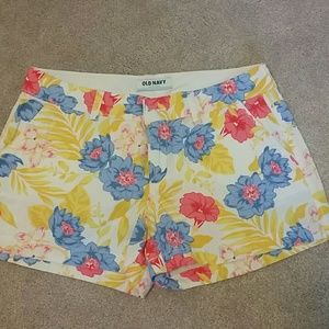 Old Navy flower shorts