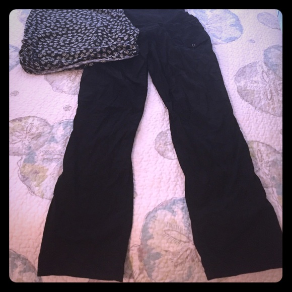 Motherhood maternity black pants small