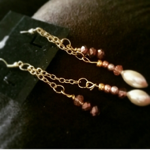 Handmade pearl dangle earrings