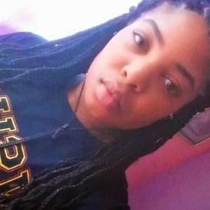 Meet your Posher, Brittney