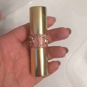 Yves Saint Laurent lipstick rouge volupte