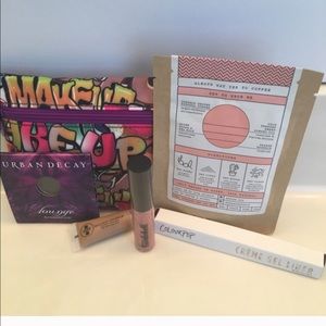 ~SOLD~ 6 Ipsy makeup bags