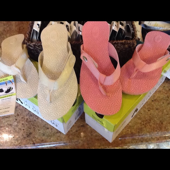 Orthotic size 11 sandals changeable bands included