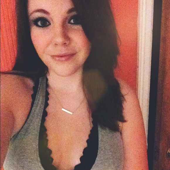 Meet Your Posher! - Picture 3 of 3