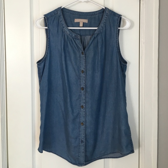 BANANA REPUBLIC chambray sleeveless top
