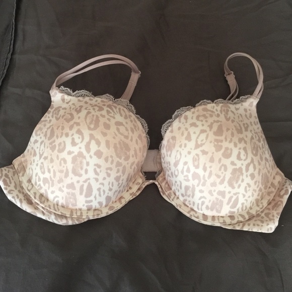 Victoria's Secret Very Sexy Push-up Bra