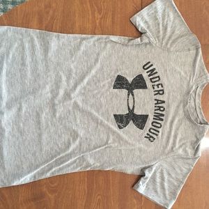 Under Armour Tshirt