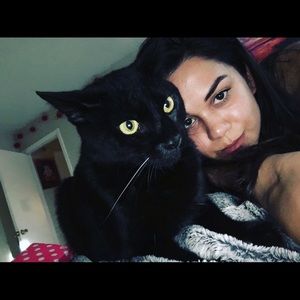 Meet your Posher, Samantha