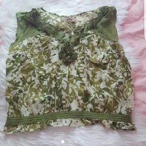 Green and Tan Hollister shirt