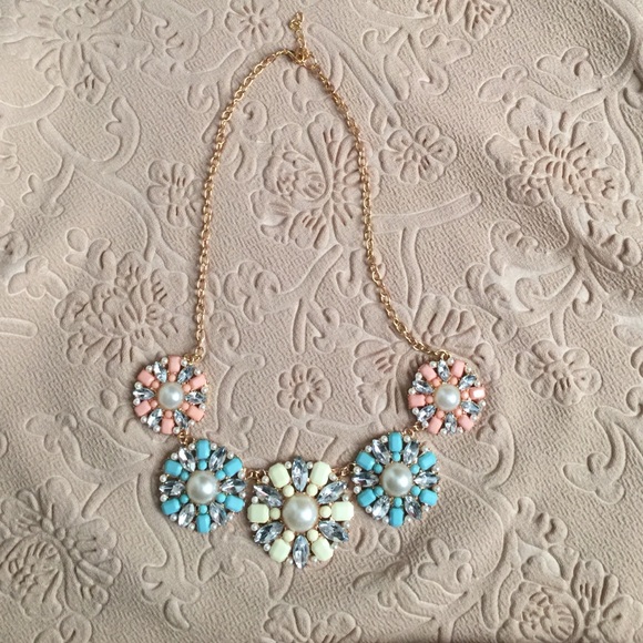 So pretty!! Necklace!