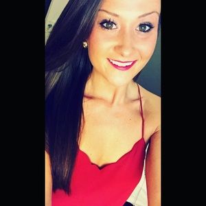 Meet your Posher, Monica