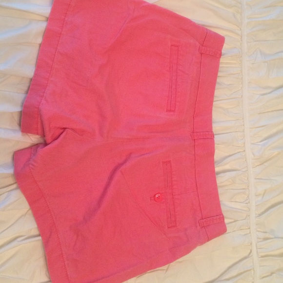 Shorts - Picture 2 of 4