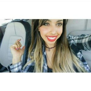 Meet your Posher, Sierra