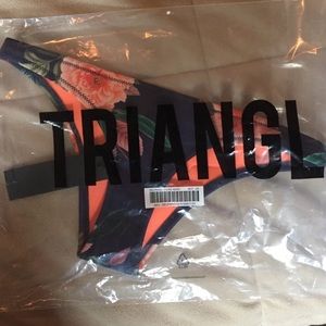 NWT Triangl Delphine Nero XS Bottoms