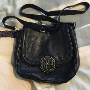 Tory Burch Amanda Crossbody saddlebag