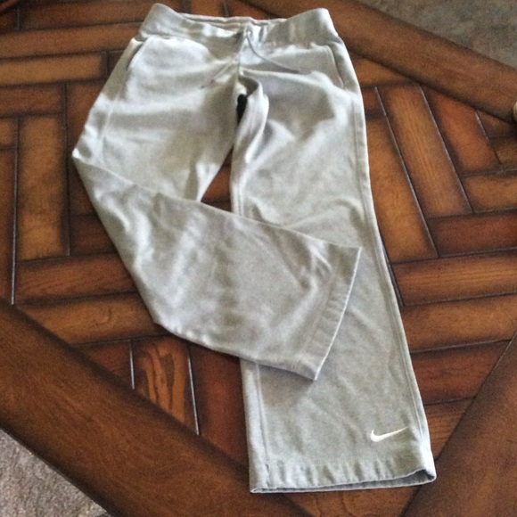 SOLDNike Therma Fit Pants - Picture 3 of 4