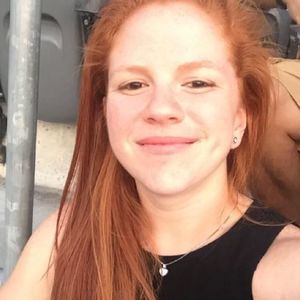 Meet your Posher, Manuela