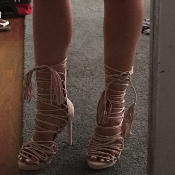 Nude heels - Picture 4 of 4