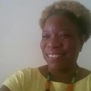 Meet your Posher, Dayna