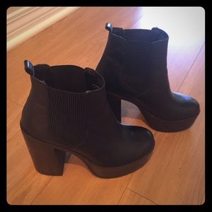 Black Short Boots