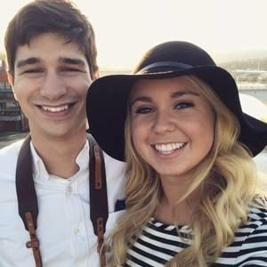 Meet your Posher, Kelsey