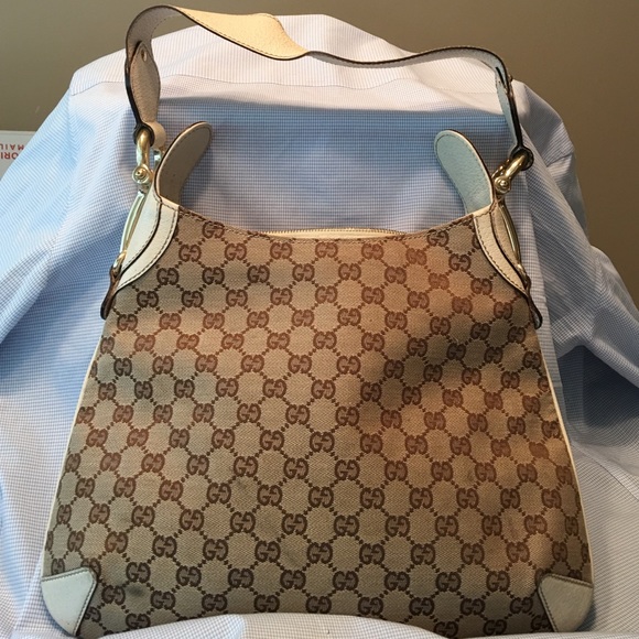 Gucci shoulder bag