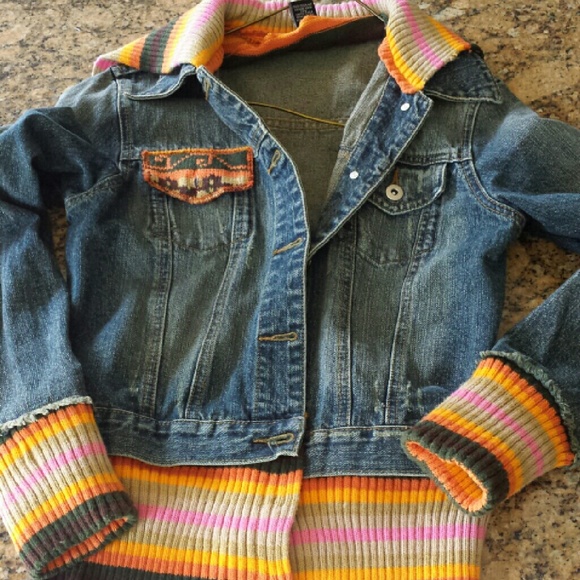 🎀🎀🎀Denim and sweater jacket ! So cute worn once