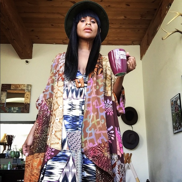 Meet your Posher, Britnie - Picture 5 of 8