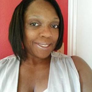 Meet your Posher, Clarissa