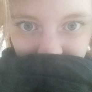 Meet your Posher, Lola