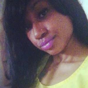 Meet your Posher, Marcia