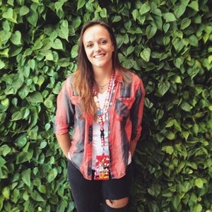 Meet your Posher, Traci