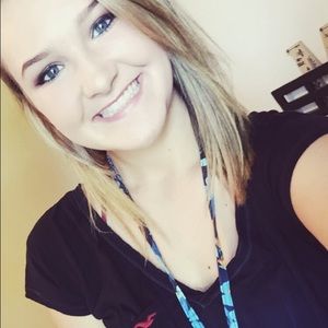 Meet your Posher, Michaela