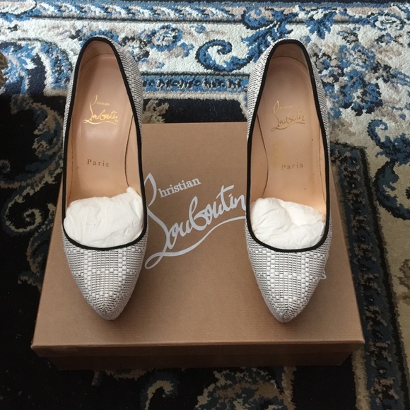 AUTHENTIC louboutins