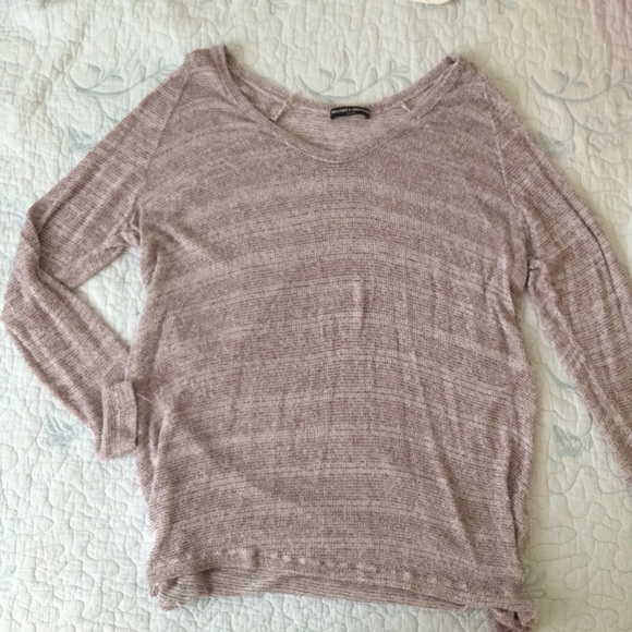 Brandy Knitted V-Neck Long Sleeve