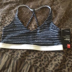 NWT Woman's Under Armour Sports Bra